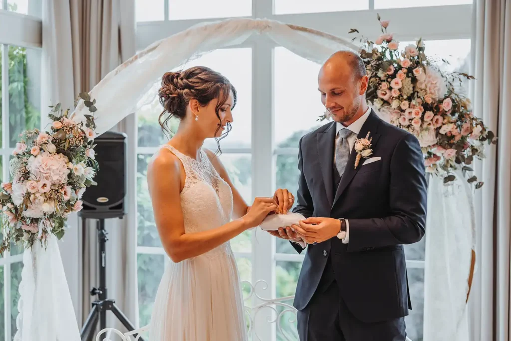 Blüten-Bijou - Hochzeit Galerie 2026