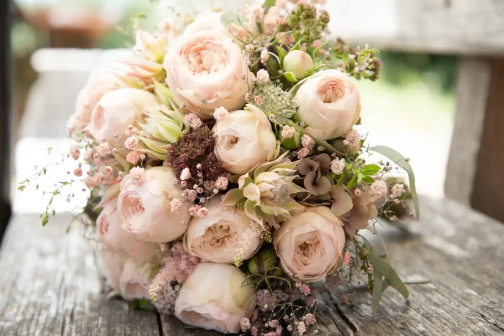 Blüten-Bijou - Hochzeit Galerie 2026